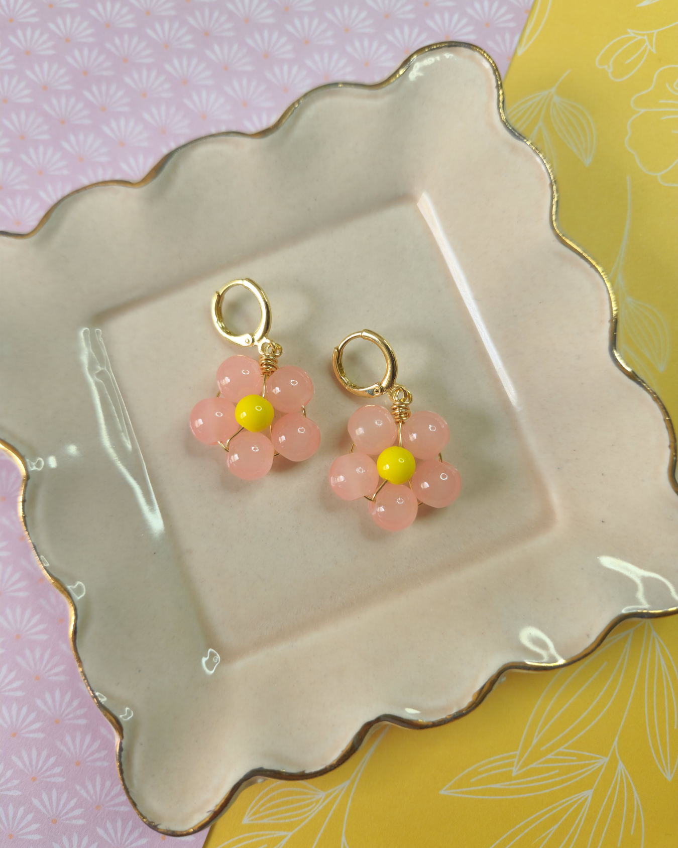 Colorful Daisies - Wire Earrings